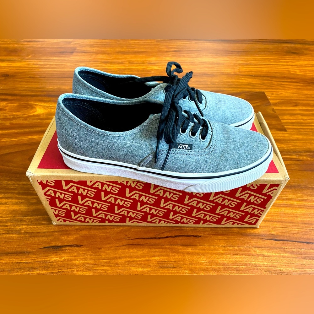 EUC Vans Authentic Chambray Grey - Men’s 6.5/Women’s 8